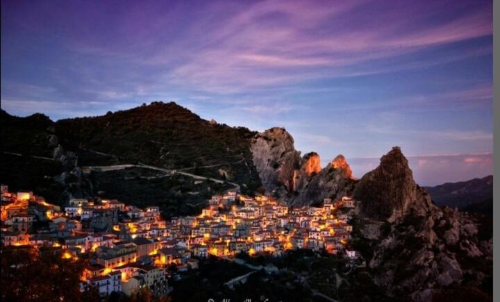 Il Gelsomino Bed & Breakfast Castelmezzano Exterior photo